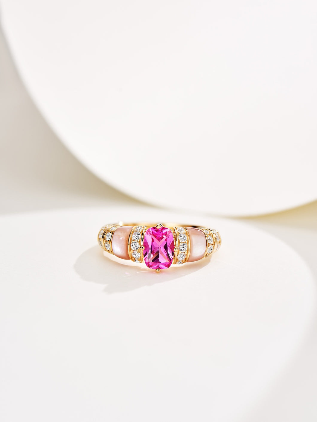 Blush Brilliance: Lab-Created Pink Diamond with Mother-of-Pearl Inlay in Gold-Plated Silver Ring