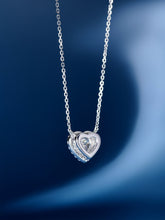Cargar imagen en el visor de la galería, Celebrate Love with Our 2CT Heart Cut Diamond Necklace

