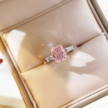 Cargar imagen en el visor de la galería, Dazzling 2.0CT Pink Diamond Ring in 3EX Cut
