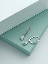 Charger l&#39;image dans la galerie, Teardrop Treasure: Pear-Cut Gemstone Drop Earrings in Gold-Plated Silver
