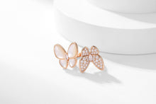 Lade das Bild in den Galerie-Viewer, Enchanted Garden Collection: Mother-of-Pearl Butterfly &amp; Flower Rings with Silver Rose Gold Plating and Natural Zircon
