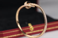Cargar imagen en el visor de la galería, Twilight Sparkle Spiral Bangle Set in Silver with Gold Plating and Zircon
