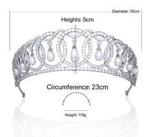 Charger l&#39;image dans la galerie, Luxurious Royal Family Tiara - Inspired by Queen Elizabeth Crown, Pearl &amp; Zircon, 24K White Gold Plated
